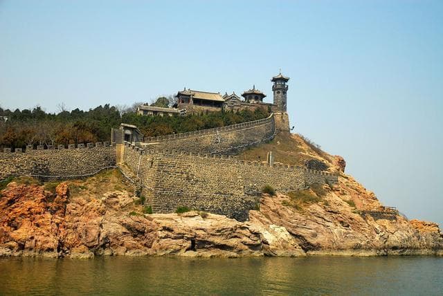 烟台蓬莱阁必游景点推荐 烟台蓬莱阁旅游指南