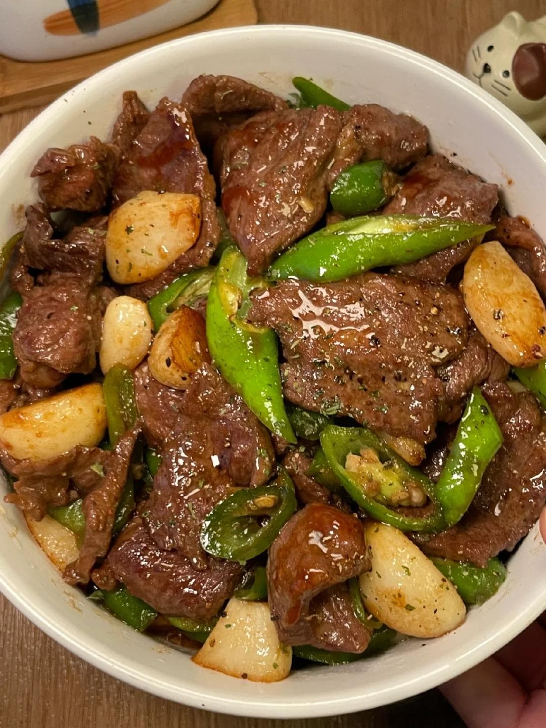 中国十大舌尖上的美食：十道地方特色美食，带你领略各地风味