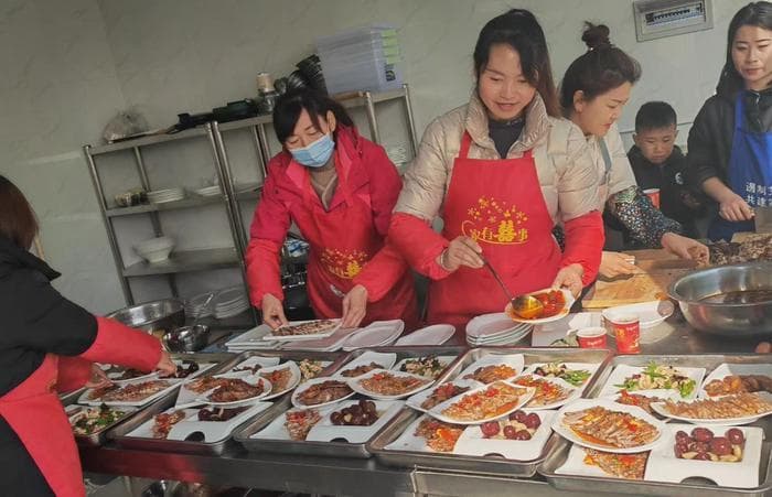 兰州市城关区：移风易俗点亮生活，共享厨房传递温情