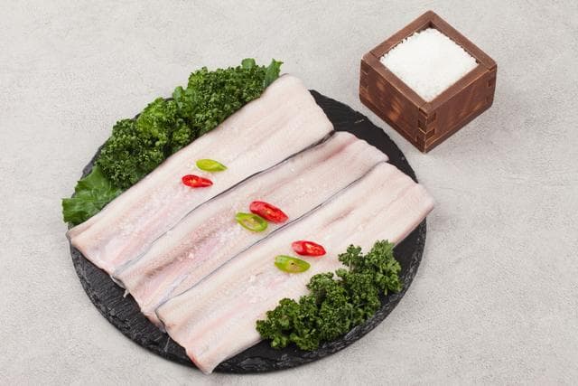 鳕鱼：富含Omega-3的养生食材，益心护脑功效佳