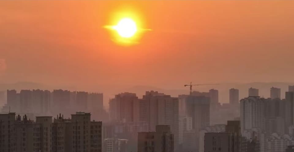 今日重阳 莫道桑榆晚，为霞尚满天——夕阳下的无限风光与人生哲理
