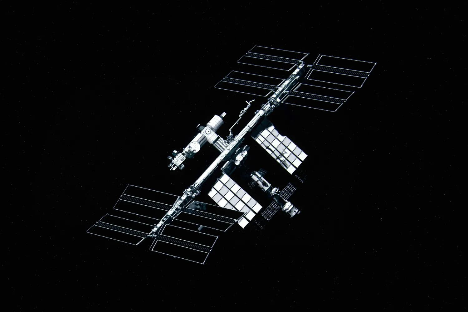 揭秘中国空间站的太空机器人：从机械臂到智能助手
