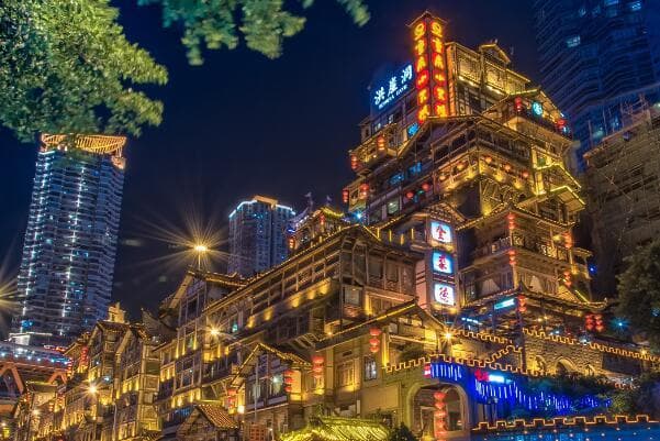 重庆十大自然景点排行榜：从三峡风光到喀斯特奇观