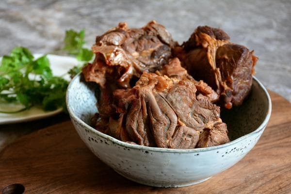卤牛腱子制作教程：19步详解经典中式卤味
