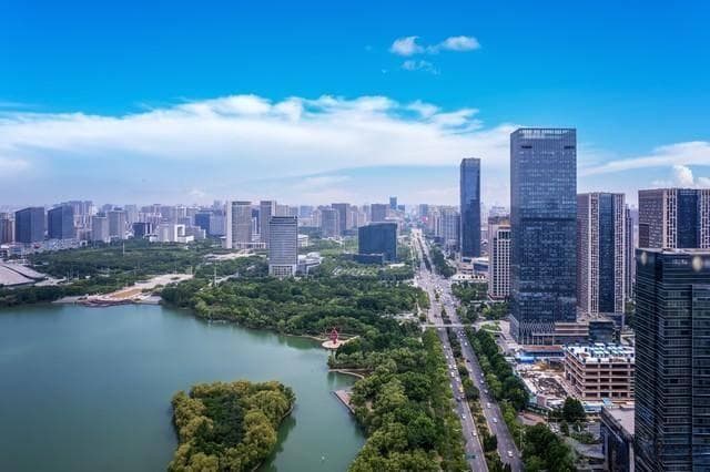 合肥旅游必去十大景点：徽派建筑与现代娱乐的完美融合