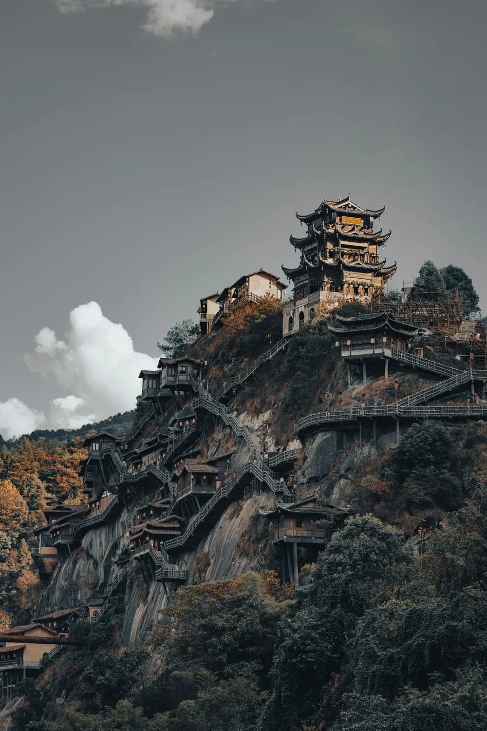 武当山修仙文化探秘：从历史到现代