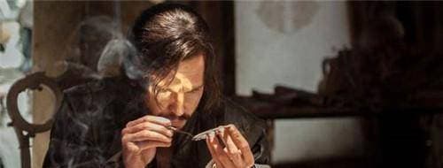 《蒙娜丽莎》微笑之谜：达芬奇匠心独运，黄金分割下的永恒魅力