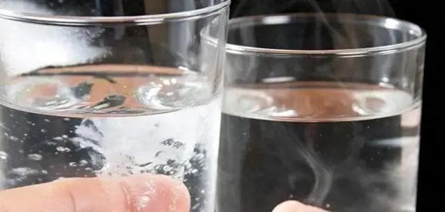 冷知识！冷水比热水更重，这是因为水的密度随温度变化！