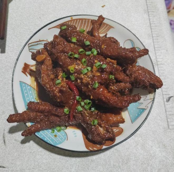 虎皮鸡爪（简约版教程）：香、辣、酥、软