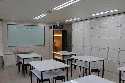 梦见吃席：心理学与文化解读