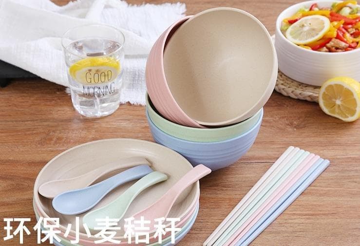 小麦秸秆餐具是塑料的吗？一文读懂其材质与使用注意事项