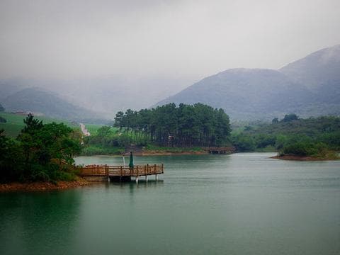 龙池山：自然与文化的交融之旅
