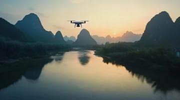 阳朔遇龙河竹筏漂流攻略：冲坝体验与线路选择指南