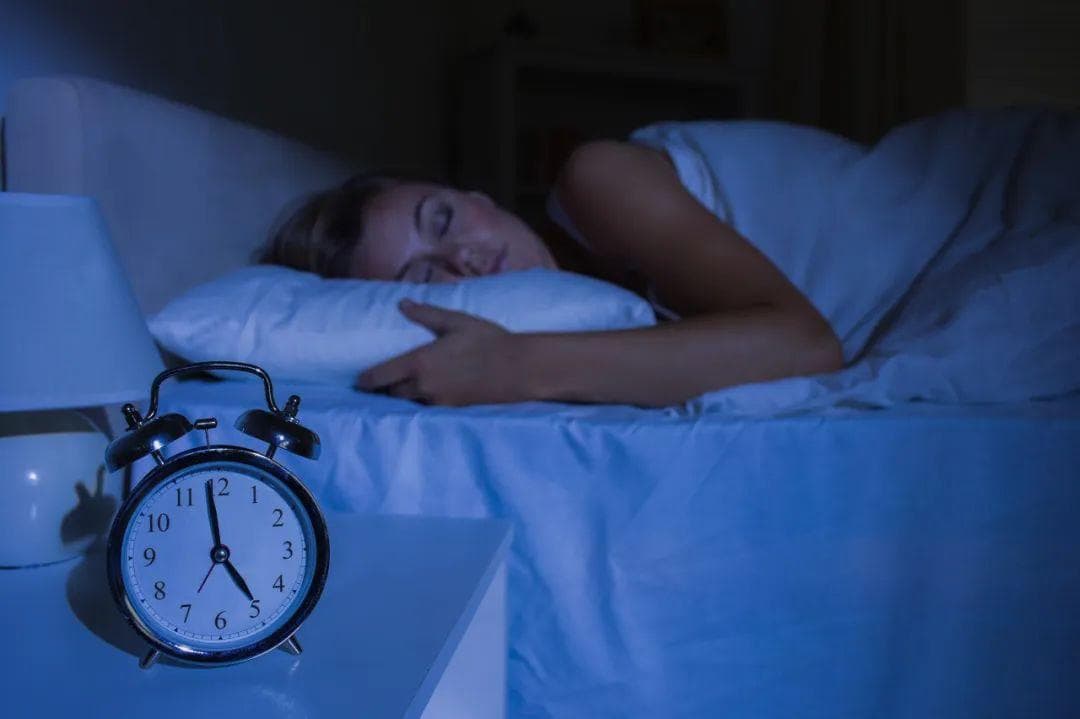 【科学普及】熬夜真的致癌又变丑！如何获得高质量睡眠？