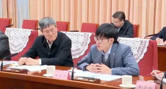 DeepSeek梁文峰成功之路，给家长的启发