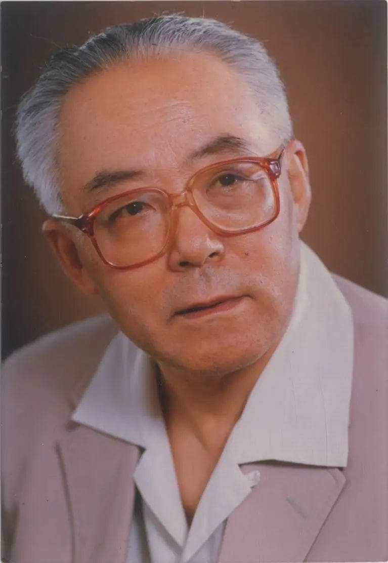 他是最早揭秘原子弹的复旦教授