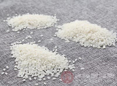 脂肪肝的原因及饮食建议：从膳食结构到生活方式的全面解析