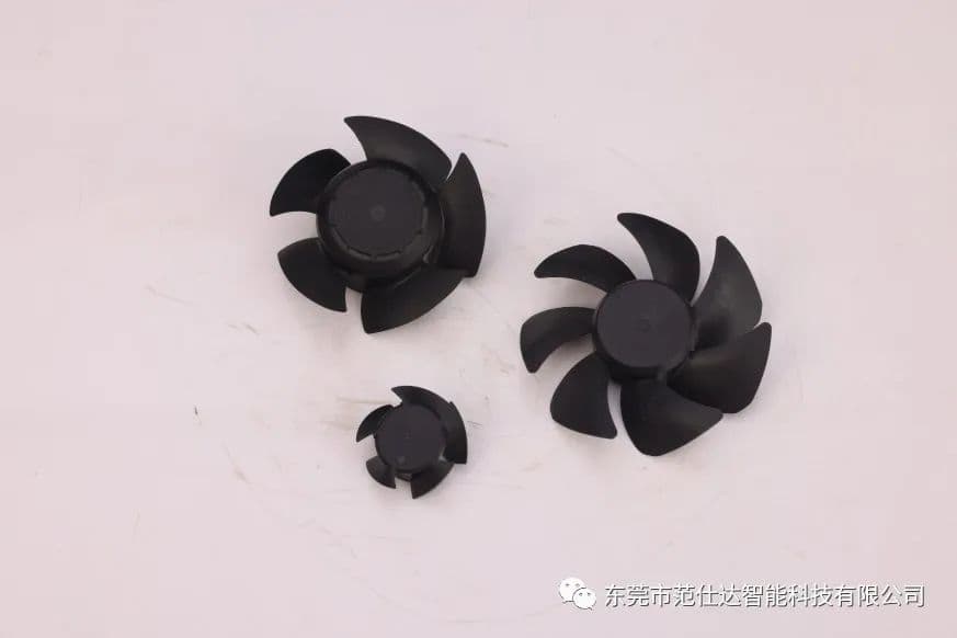 注塑成型出现黑点的原因及解决办法
