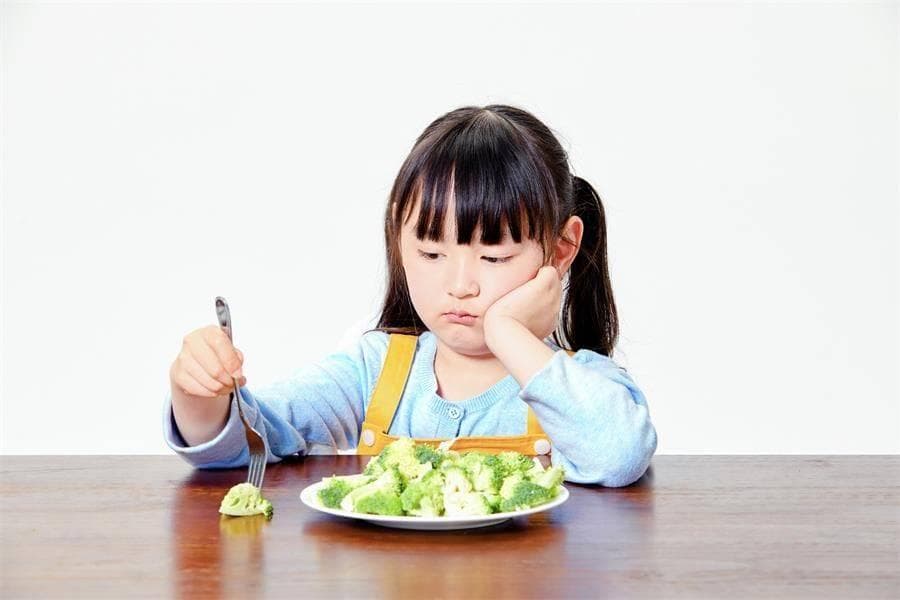 培养独立善良的女儿：父母必知的三个教育要点