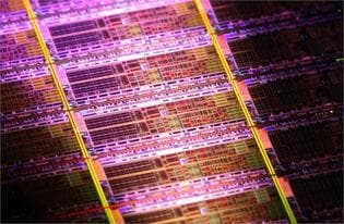 半导体工艺挑战与Low-K材料激光加工解决方案