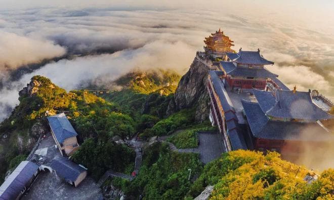 占据河南半壁江山的八百里伏牛山，到底藏了多少宝？