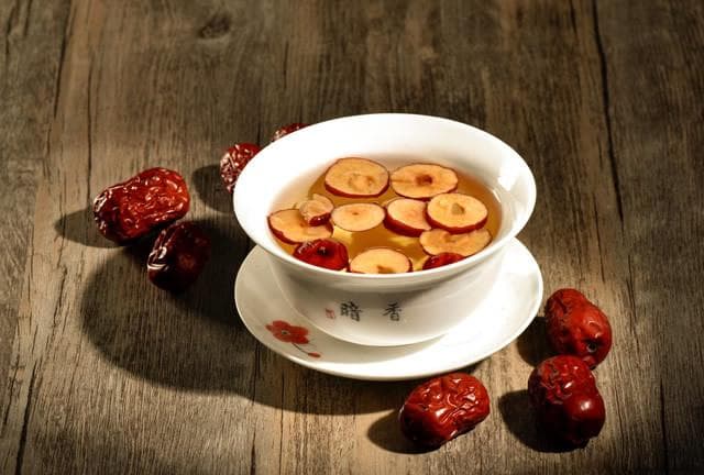 养胃茶配方有哪些 用什么泡水喝养胃最好
