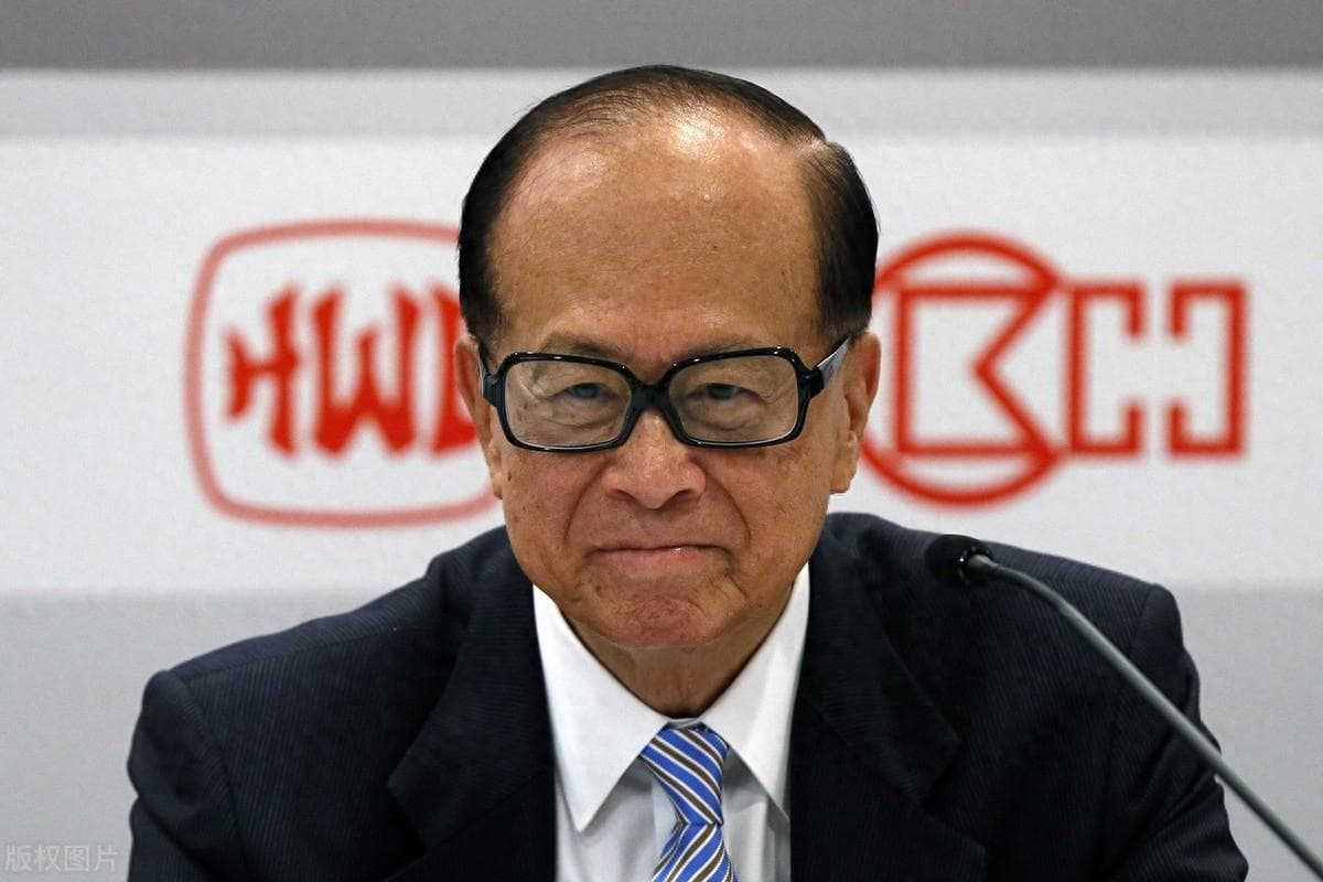 李嘉诚千亿抛售，美国将接手全球43个港口，台媒：商人无祖国！
