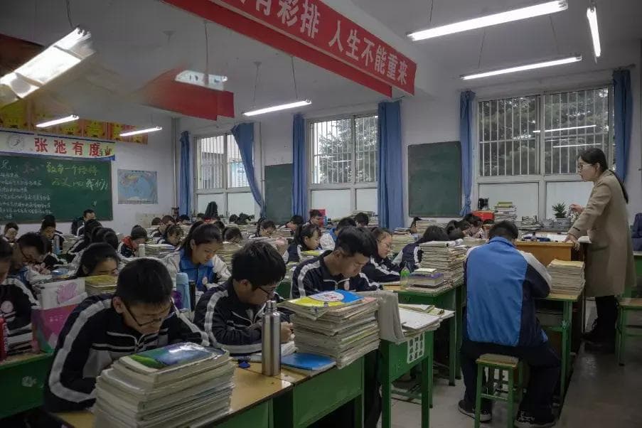 高中纳入义务教育，中考不分流，有多难