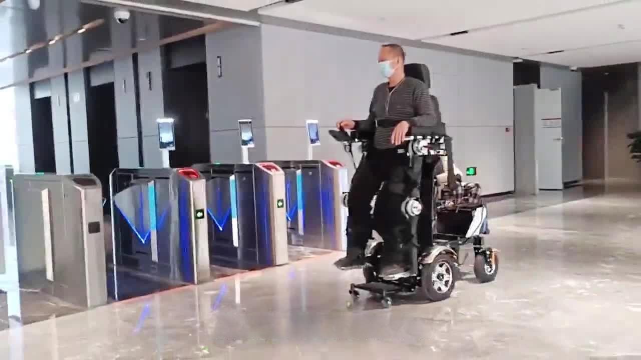 银发老人用上外骨骼，黑科技走进老年生活