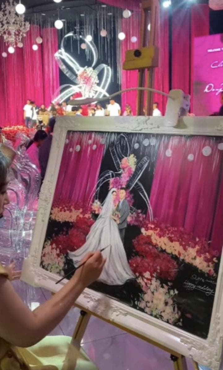 新职业故事｜婚礼绘画师：一幅作品画4~6小时，月收入轻松过万元