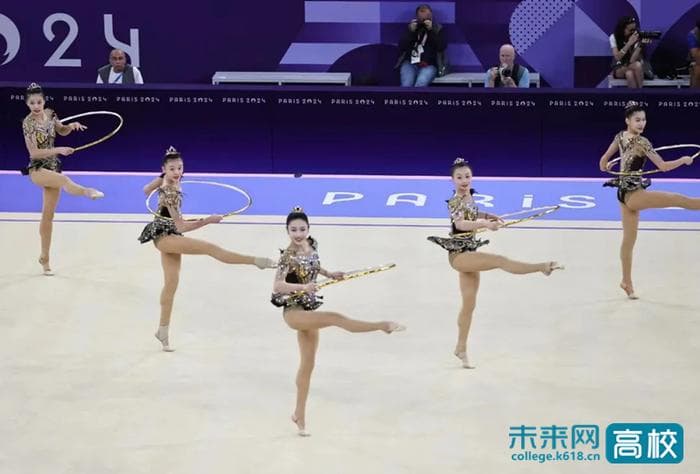 高光时刻成都体育学院荣耀，竞体之花绽放巴黎