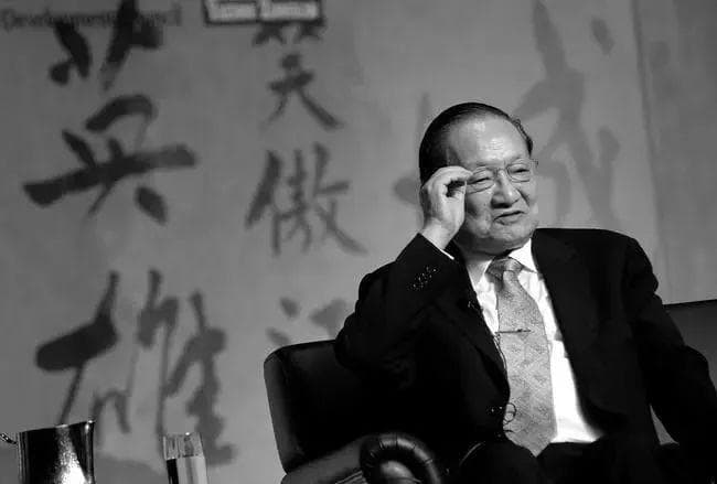 金庸百年诞辰：那些上乘武学故事里，尽是现代学习之道