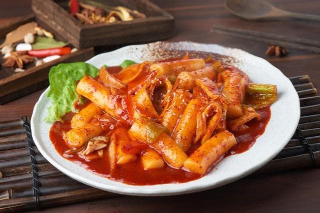 朝鲜十大美食：从冷面到泡菜，领略神秘国度的饮食文化