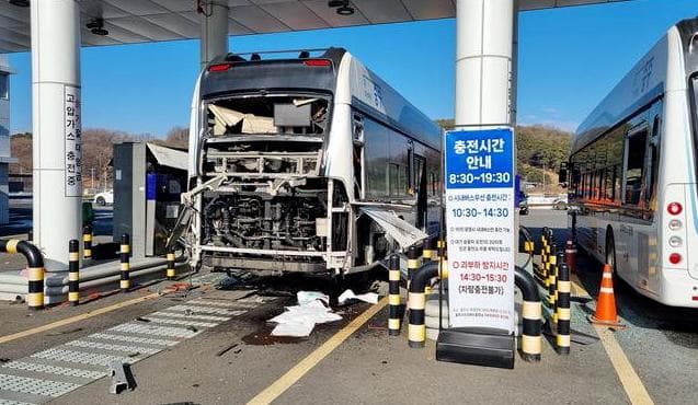 氢气传感器在氢能安全中的关键作用：从韩国氢能公交车爆炸看国产传感器的进步