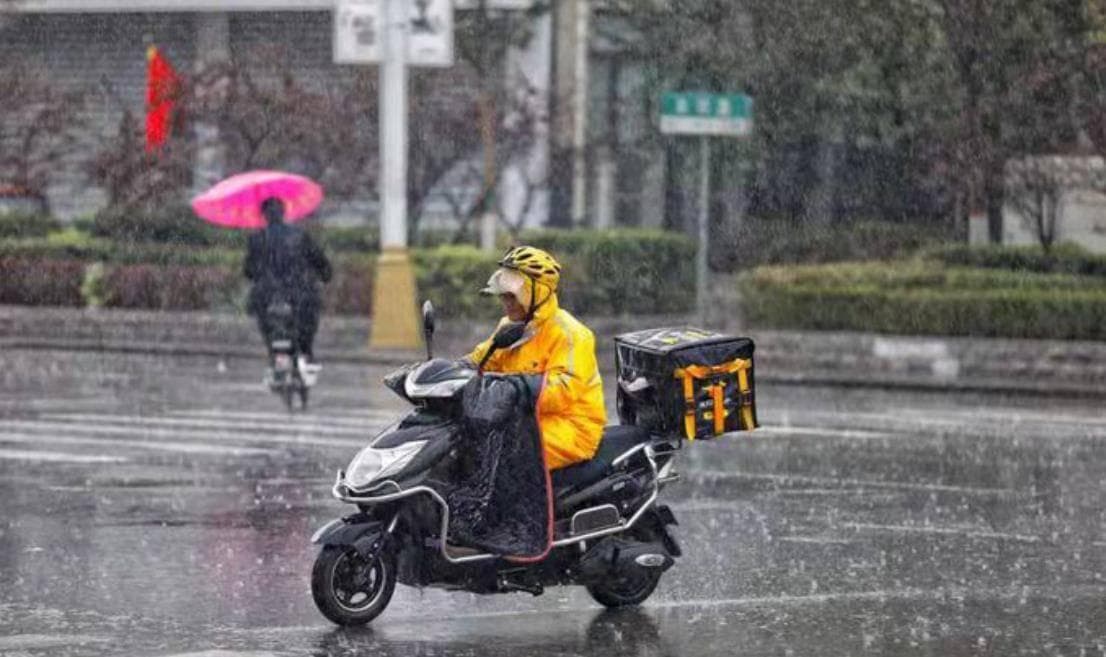 外卖员下雨超时几分钟被打低星，不合理差评怎么破