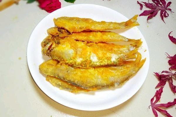香煎黄鲫鱼的制作步骤详解