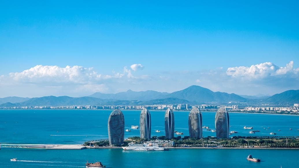 三亚发布海岛景区服务优化提升六条措施：建立超时排队退票机制