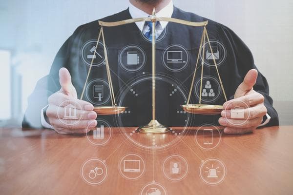 证人旁听庭审的法律后果：保障司法公正与隐私权平衡