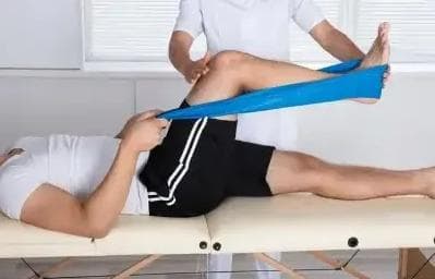 偏瘫后，下肢为什么会出现膝过伸，在家该如何康复训练