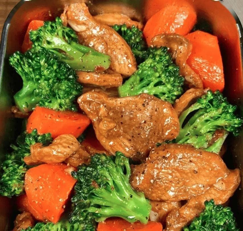 郑钦文同款鸡胸肉西兰花，一年能吃360天，三种做法你坚持几天？