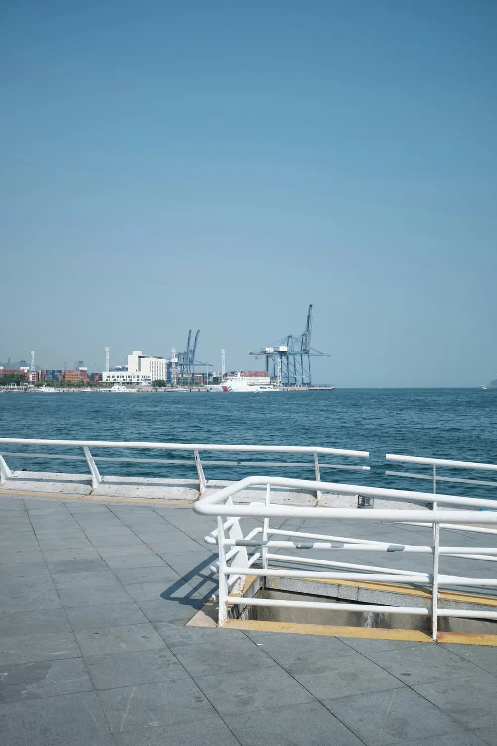 春节横跨渤海湾：体验大连到威海的海上风光
