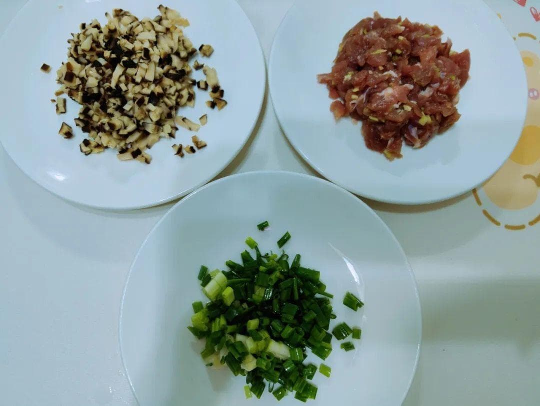 一张饺子皮就能做！超简单的纸皮烧卖教程来啦