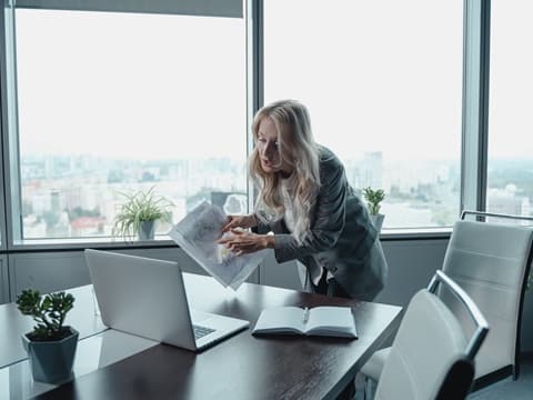 VIE架构能查到股东吗？解析VIE架构的股权结构
