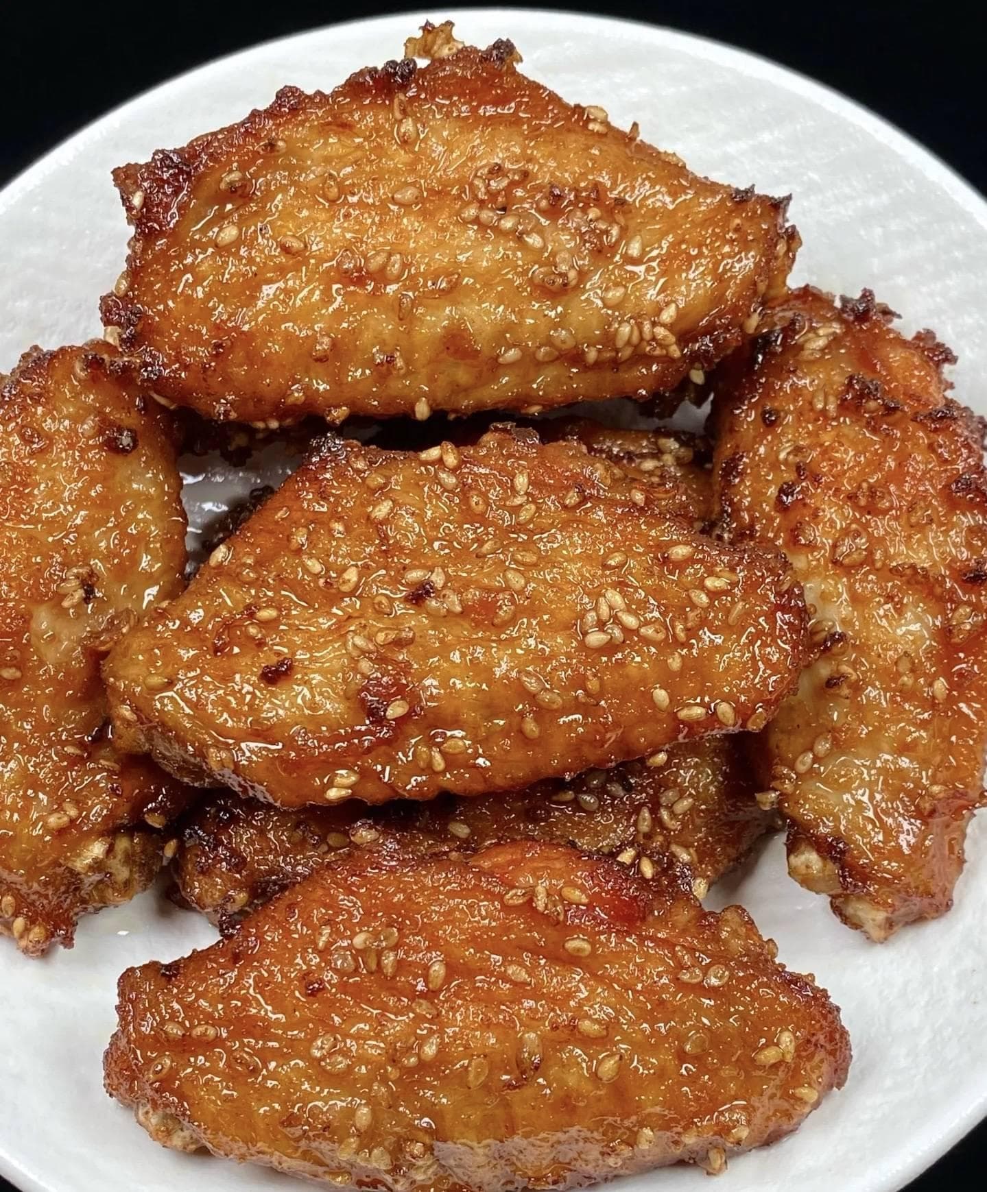 独家秘制南乳鸡翅：香酥入味，一口爱上的家常美味