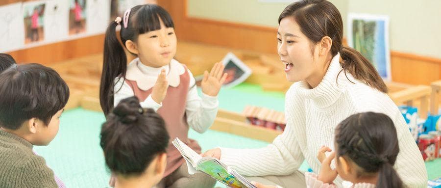 语言发育迟缓早干预：家庭环境下的四大训练法