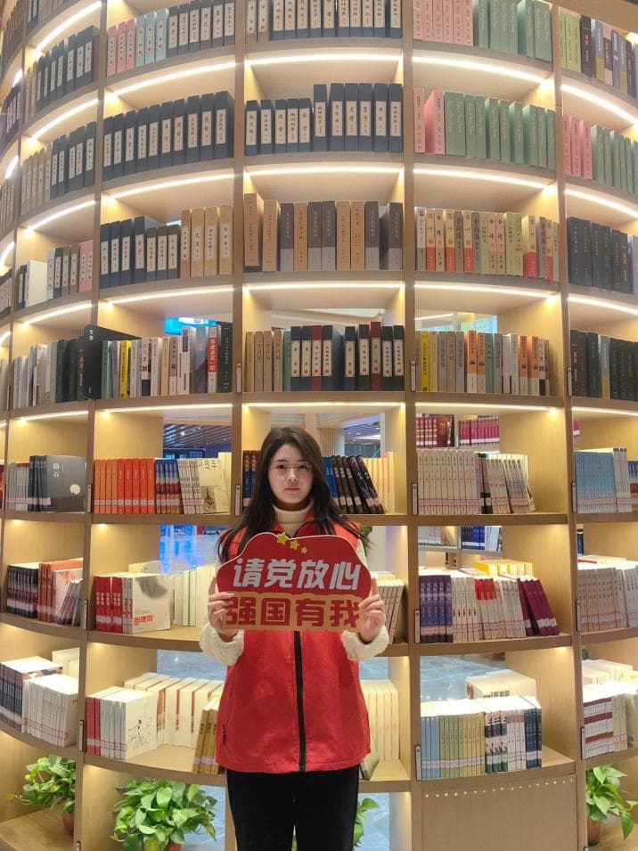 新疆艺术学院积极探索社会实践育人新范式，助力青年学子在“行走的课堂”中满满收获