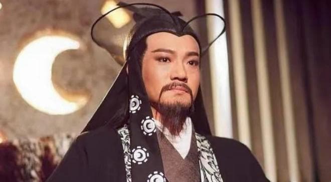 华山派：从气宗没落到气剑双修的武学转型