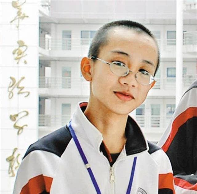 22岁曹原：攻克百年电力损耗难题，荣登年度科学家之首，毅然回国效力