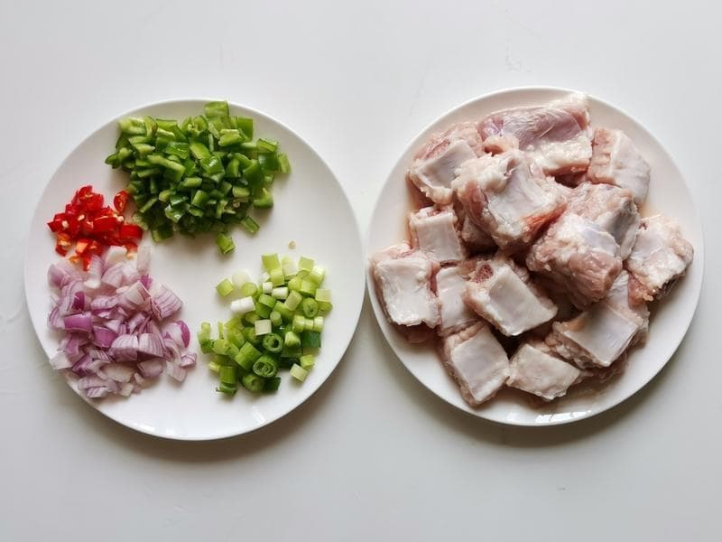 经典版椒盐排骨制作方法