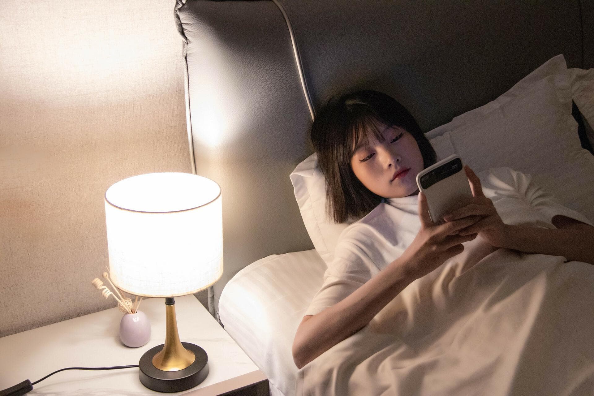 报复性熬夜导致「睡眠障碍」？4招快速入睡小撇步看这里